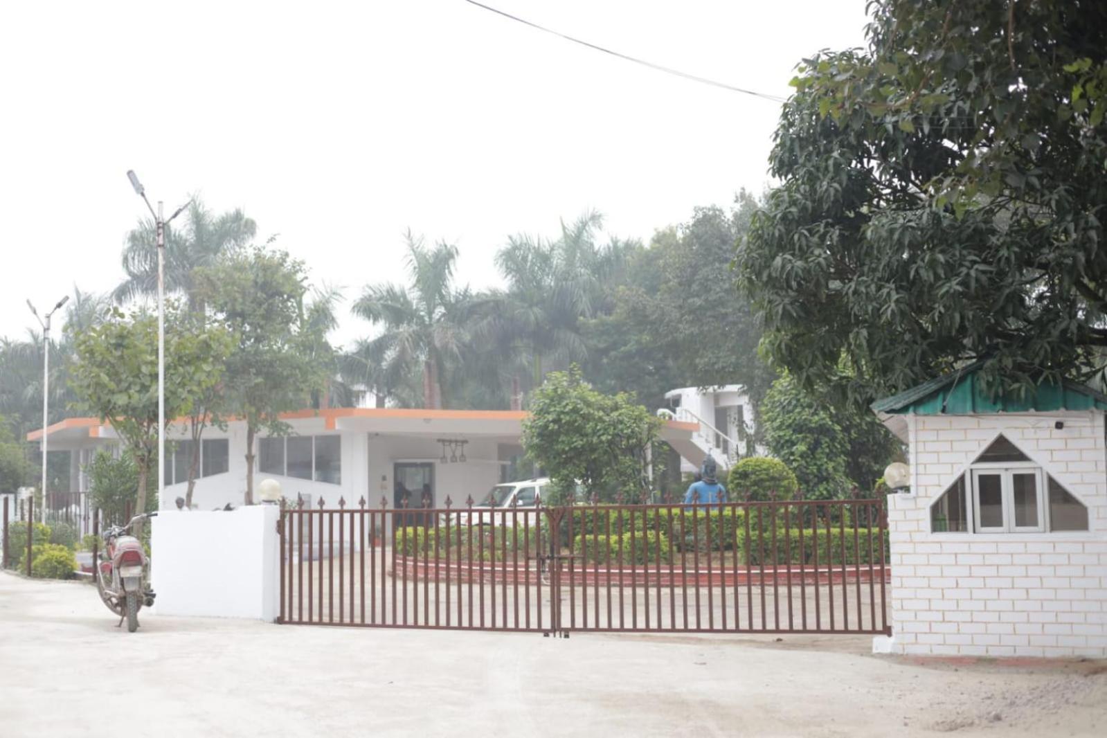 Hotel Shree Krishna Jungle Resort Khajurāho エクステリア 写真